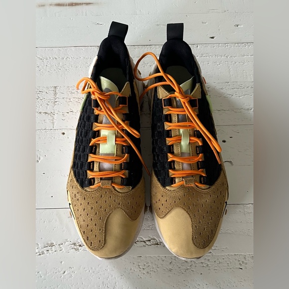 Nike React Sertu 'THE10TH Club Gold' AT5301-700 Men’s Shoes Size 8 - Picture 2 of 8